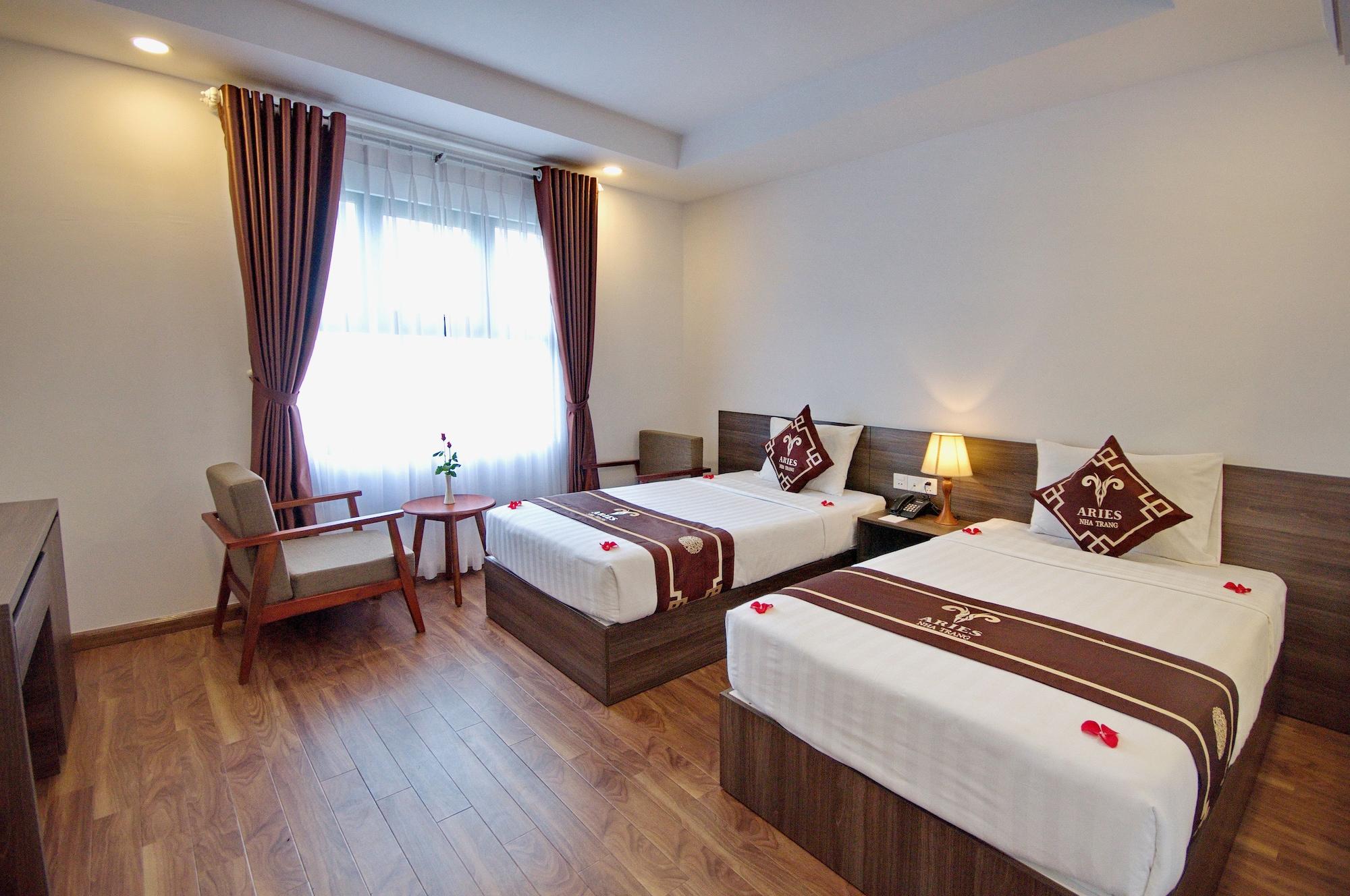 Aries Hotel Nha Trang Bagian luar foto