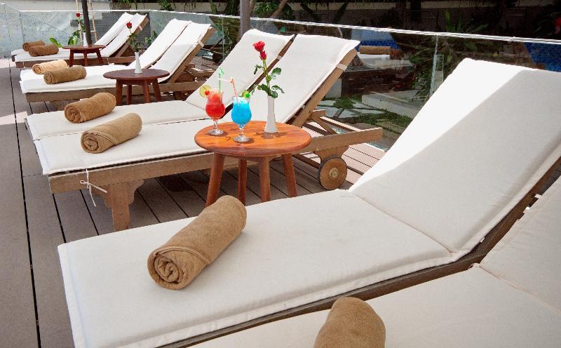 Aries Hotel Nha Trang Bagian luar foto