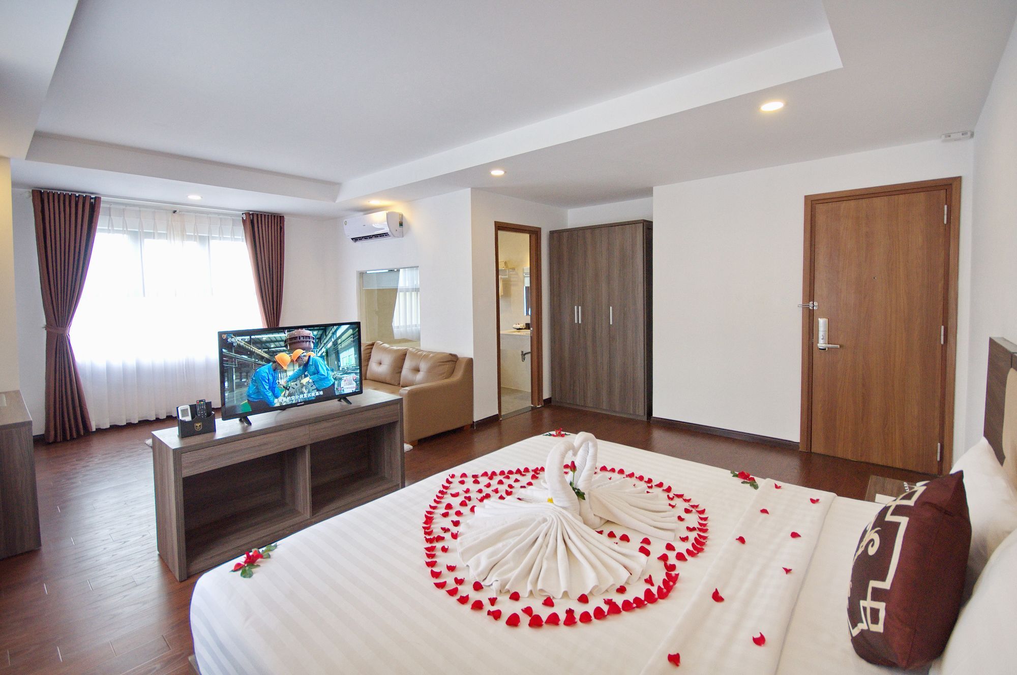 Aries Hotel Nha Trang Bagian luar foto