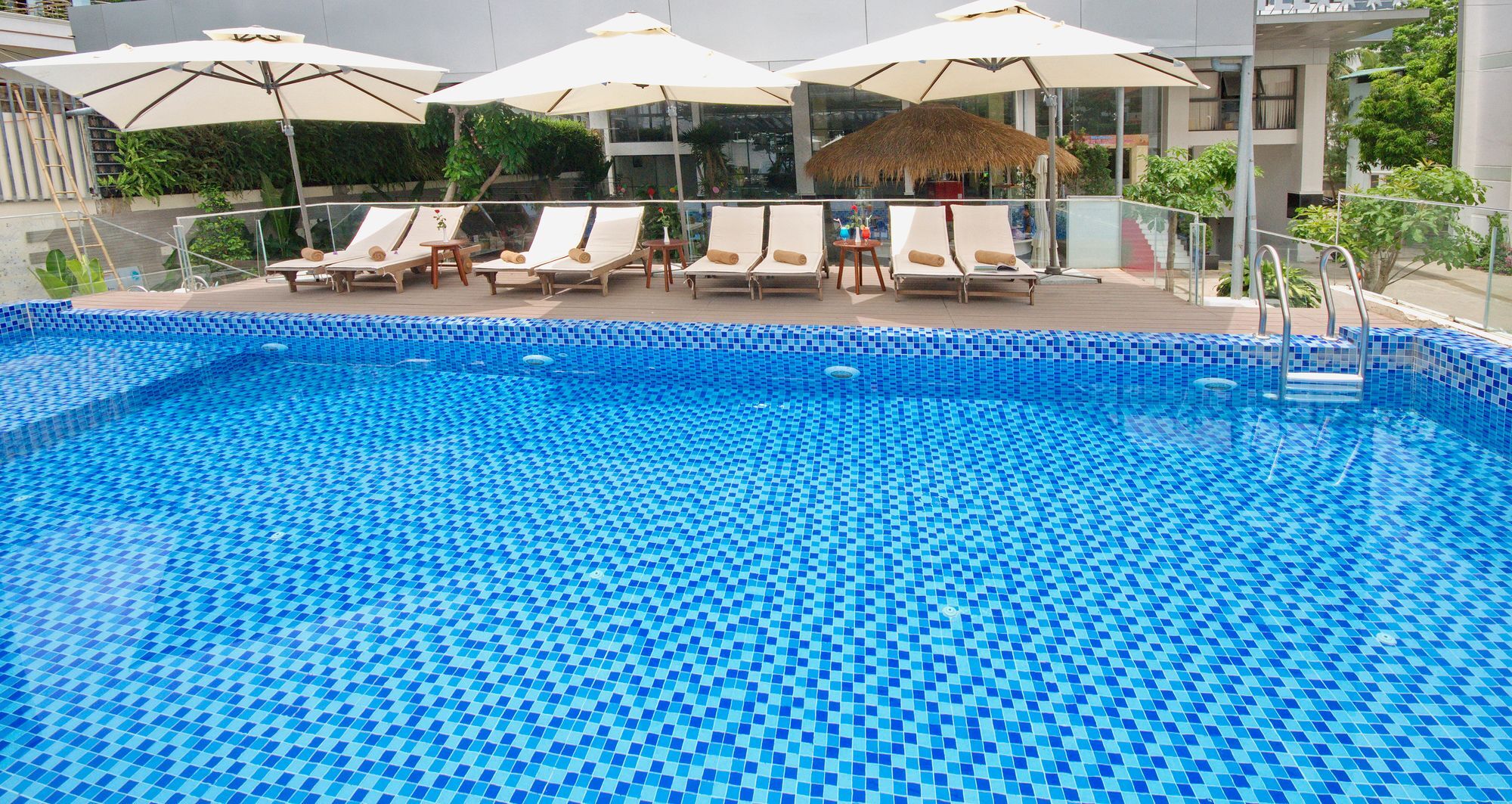 Aries Hotel Nha Trang Bagian luar foto