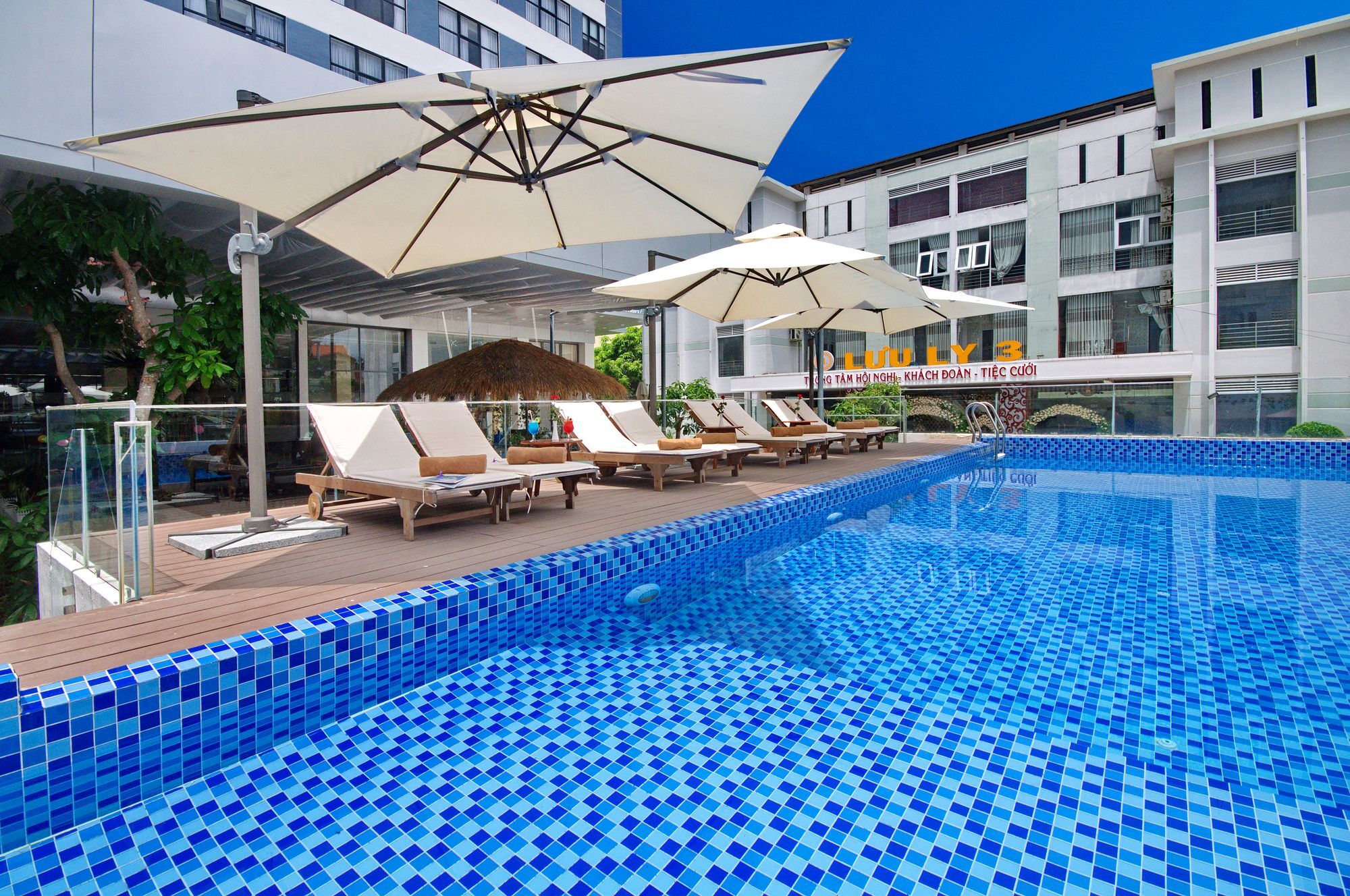 Aries Hotel Nha Trang Bagian luar foto